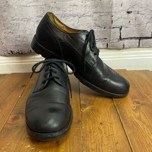 Timberland men’s size 11M black leather lace up Oxford shoes